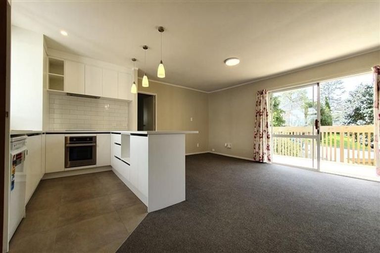 Photo of property in 11 Freyberg Place, Howick, Auckland, 2014