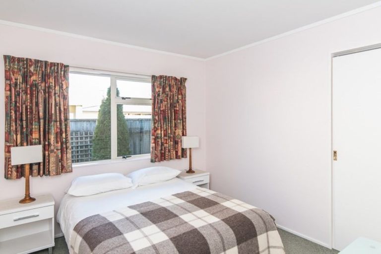 Photo of property in 19 Beach Haven Place, Paraparaumu Beach, Paraparaumu, 5032