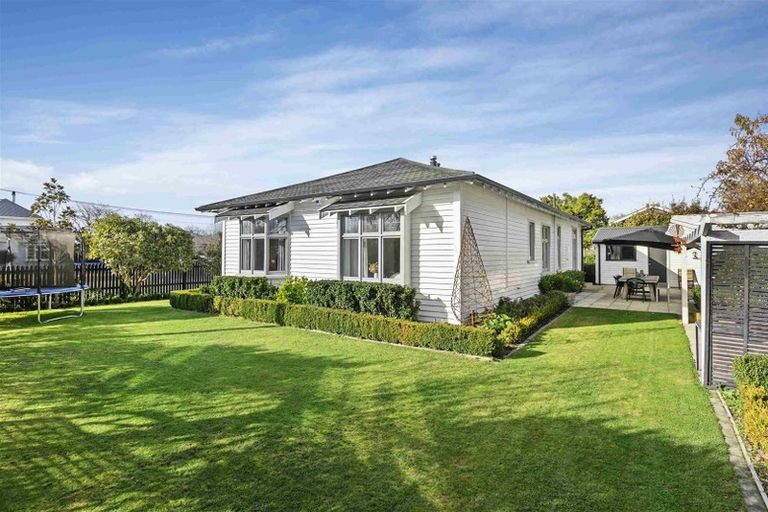 Photo of property in 88 Mays Road, St Albans, Christchurch, 8052
