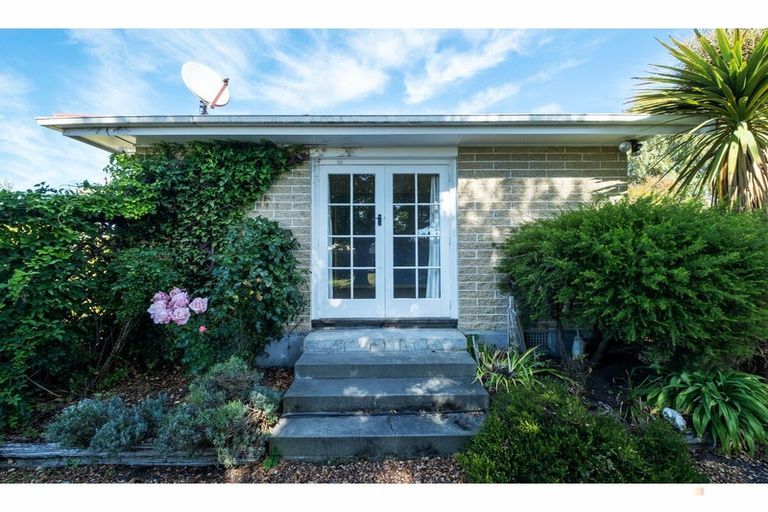 Photo of property in 35 Connolly Street, Geraldine, 7930