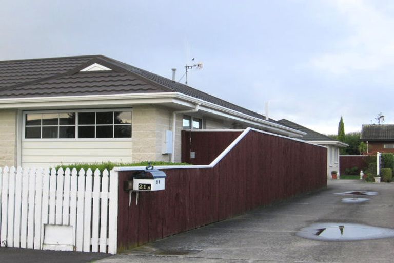 Photo of property in 21a Rangitira Avenue, Palmerston North, 4414