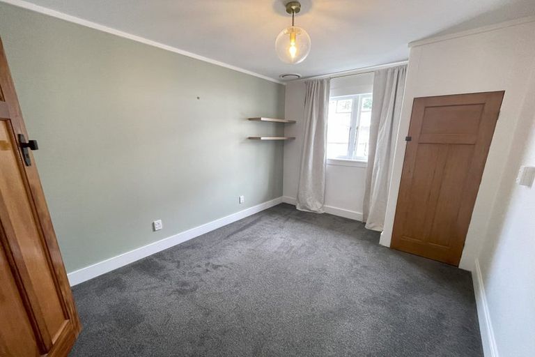 Photo of property in 41 Hillsborough Road, Hillsborough, Auckland, 1042