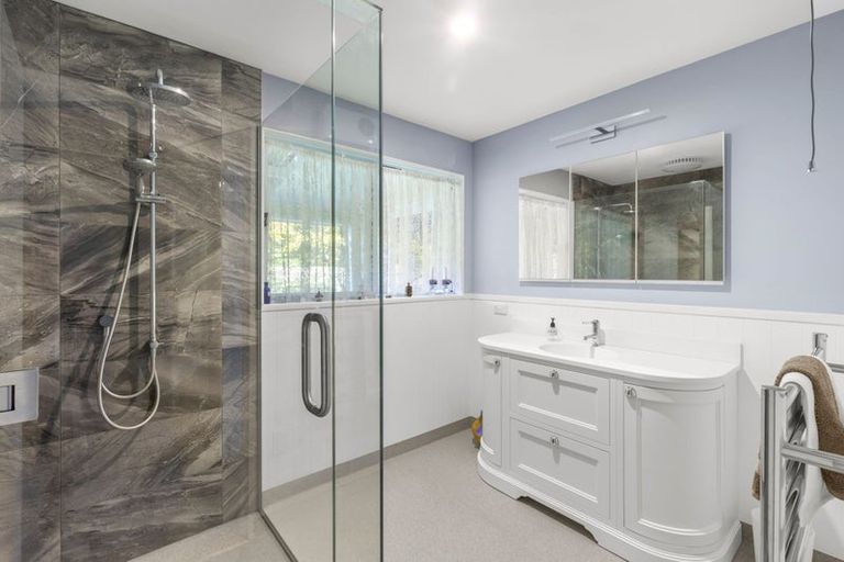 Photo of property in 34 Rangihaeata Road, Rangihaeata, Takaka, 7182