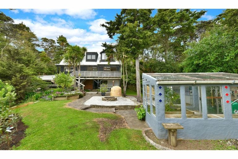Photo of property in 28 Puhoi Road, Puhoi, Warkworth, 0994