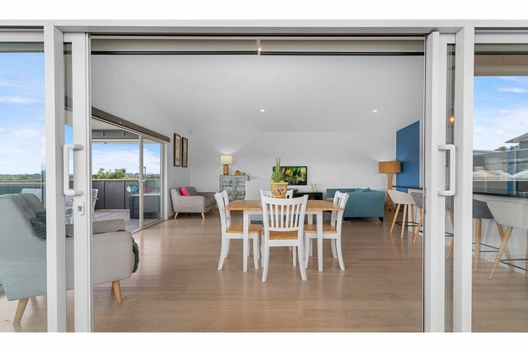 Photo of property in 7 Takahe Place, Mangawhai, 0505