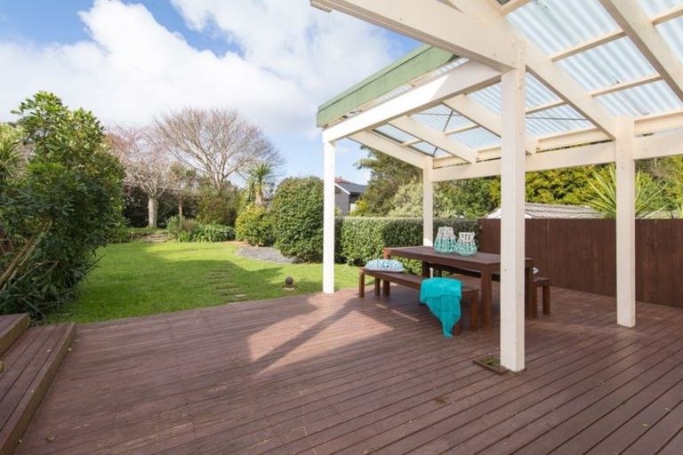 Photo of property in 7 Bungalow Avenue, Point Chevalier, Auckland, 1022