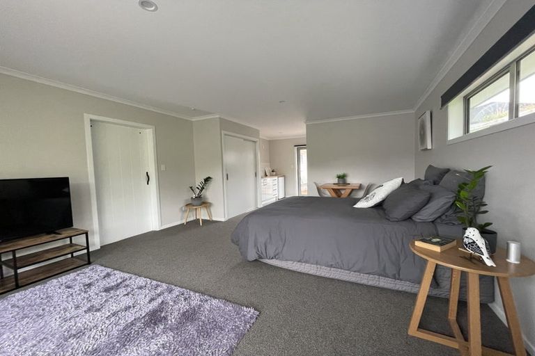 Photo of property in 1 Ngaio Close, Mangawhai, 0505