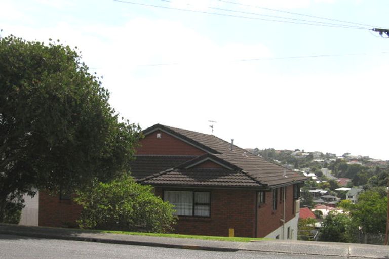 Photo of property in 63 East Coast Road, Castor Bay, Auckland, 0620