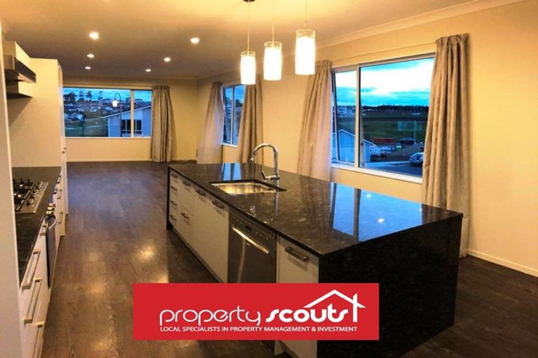 Photo of property in 91 Voyager Drive, Gulf Harbour, Whangaparaoa, 0930