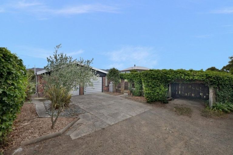 Photo of property in 22 Waipapa Avenue, Diamond Harbour, 8972