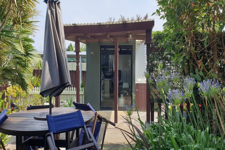 Photo of property in 9 Lyon Street, Kihikihi, Te Awamutu, 3800