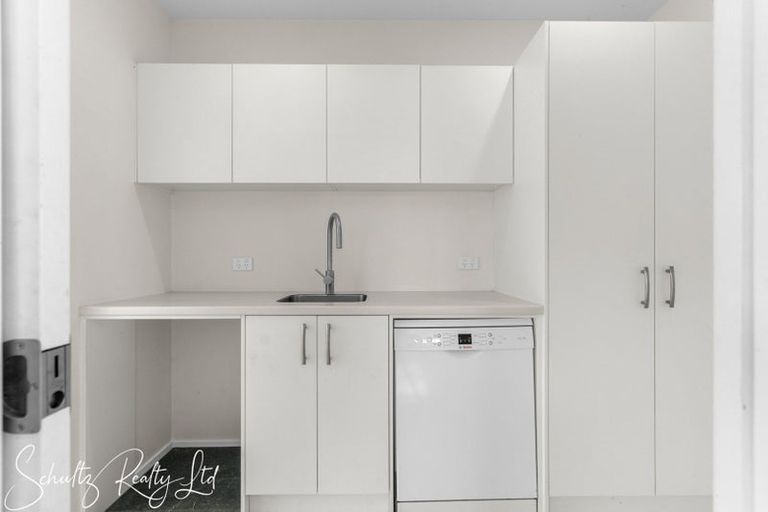 Photo of property in 67 Te Pahi River Drive, Paparoa, 0583