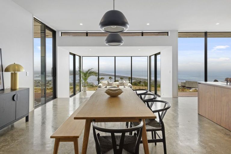 Photo of property in 17 Rauhea Lane, Clifton, Christchurch, 8081