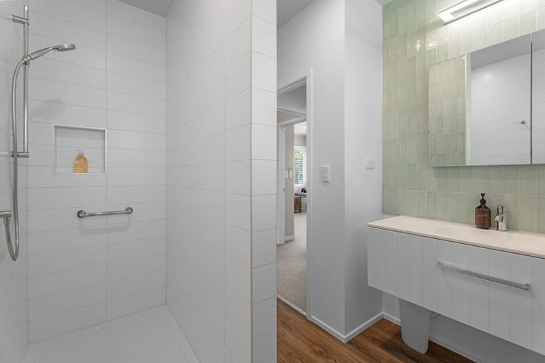 Photo of property in 3 Hastie Avenue, Mangere Bridge, Auckland, 2022