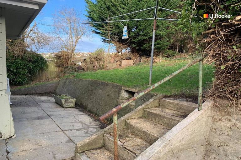 Photo of property in 43 Sydney Street, Caversham, Dunedin, 9011