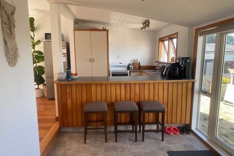 Photo of property in 373 Carrington Street, Upper Vogeltown, New Plymouth, 4310