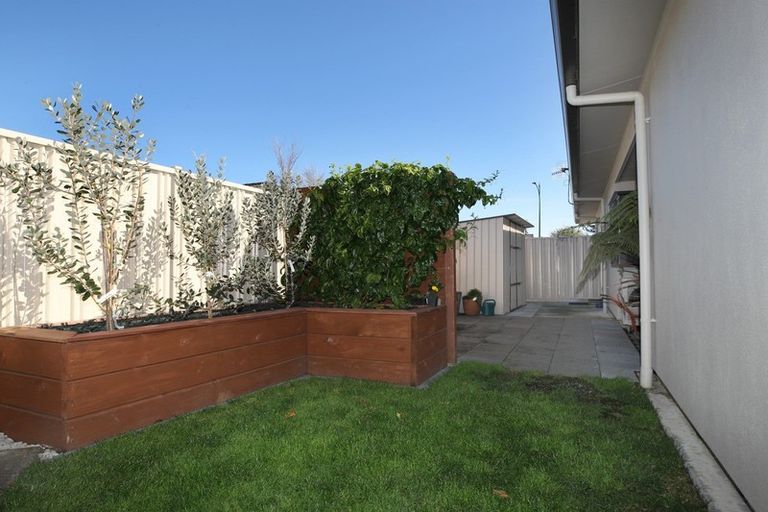 Photo of property in 93 Russell Robertson Drive, Havelock North, 4130