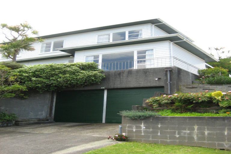 Photo of property in 24 Seatoun Heights Road, Seatoun, Wellington, 6022