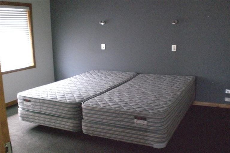 Photo of property in 2/9 Matrica Court, Wanaka, 9305