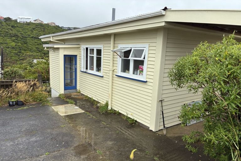 Photo of property in 115 Mitchell Street, Brooklyn, Wellington, 6021