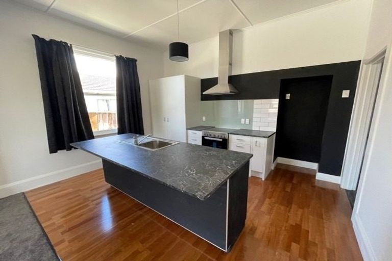 Photo of property in 12 Vera Street, Marton, 4710