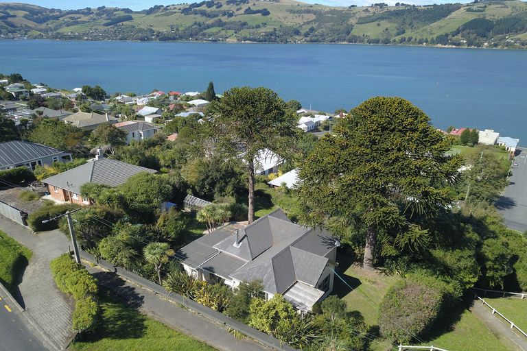 Photo of property in 14 Wanaka Street, Ravensbourne, Dunedin, 9022