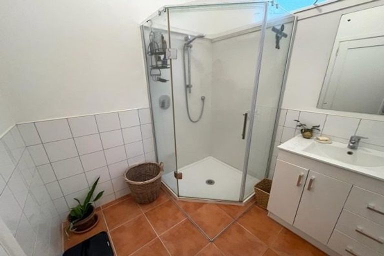 Photo of property in 25 Luxford Street, Berhampore, Wellington, 6023