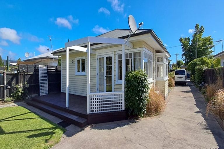 Photo of property in 162 Rutland Street, St Albans, Christchurch, 8052