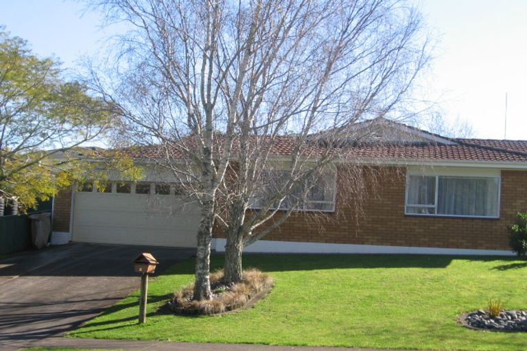 Photo of property in 9 Gaylands Place, Opaheke, Papakura, 2113