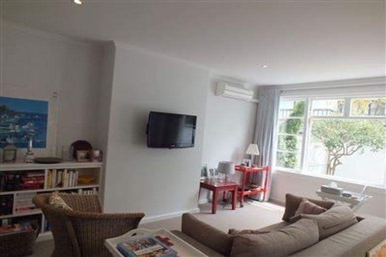 Photo of property in 1/21 Winchester Street, Merivale, Christchurch, 8014