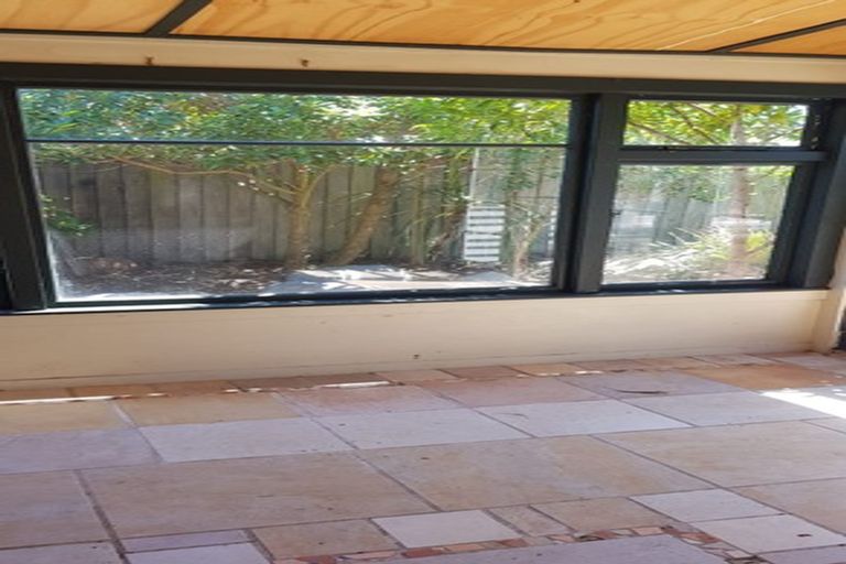 Photo of property in 135 Pine Avenue, South New Brighton, Christchurch, 8062