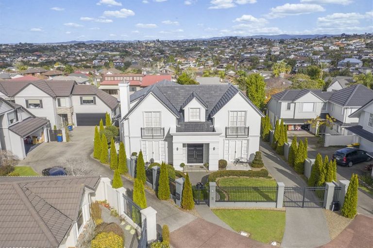 Photo of property in 26 Bluefin Way, West Harbour, Auckland, 0618