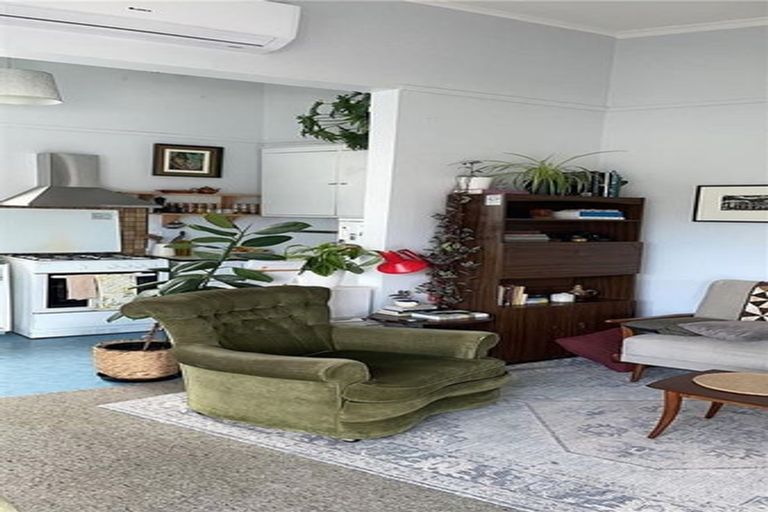 Photo of property in 23 Nairn Street, Mount Cook, Wellington, 6011