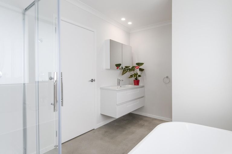 Photo of property in 3 Omapere Lane, Pyes Pa, Tauranga, 3112