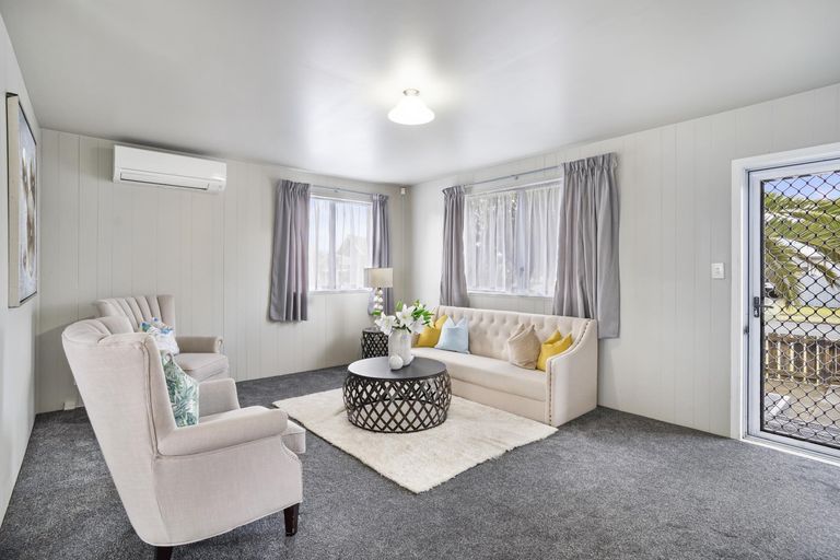 Photo of property in 17a Trevor Hosken Drive, Wiri, Auckland, 2104