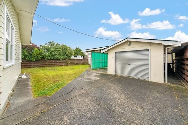 Photo of property in 30 Karamu Crescent, Wainuiomata, Lower Hutt, 5014