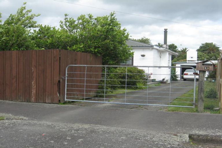 Photo of property in 15 Julia Street, Pahiatua, 4910