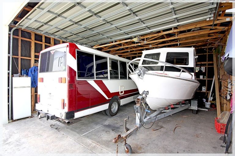 Photo of property in 67 Hartley Street, Foxton Beach, Foxton, 4815