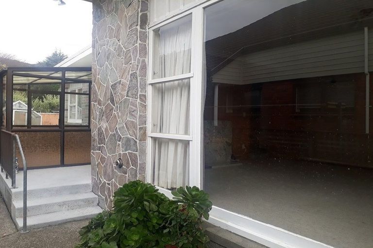 Photo of property in 206a Waiwhetu Road, Waterloo, Lower Hutt, 5011