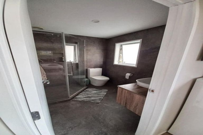 Photo of property in 159 Upper Orewa Road, Wainui, Silverdale, 0992