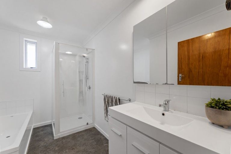 Photo of property in 34 Harwich Street, Balclutha, 9230