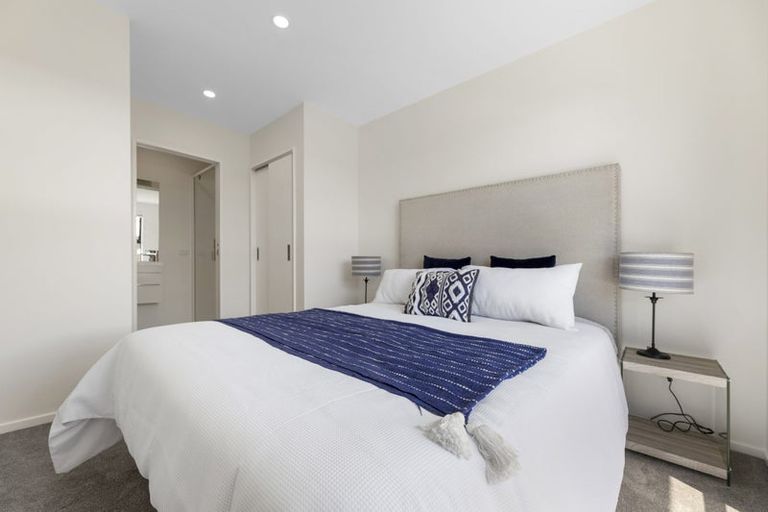 Photo of property in 100 Hagart-alexander Drive, Mosgiel, 9024