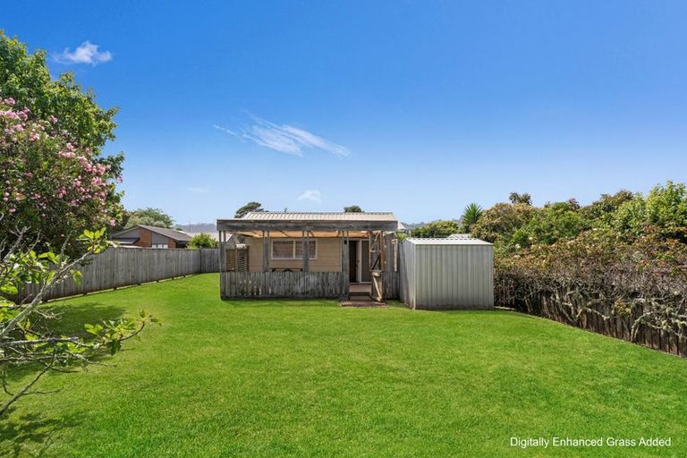 Photo of property in 15 Cook Drive, Whitianga, 3510