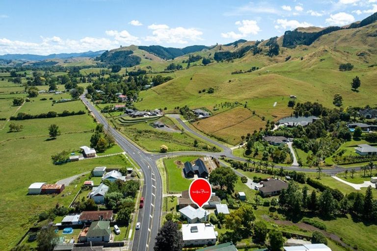 Photo of property in 57 Thames Road, Paeroa, 3600