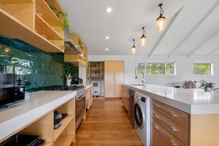 Photo of property in 1/142 Mapara Road, Acacia Bay, Taupo, 3385