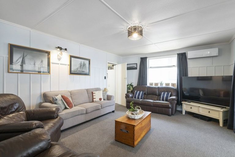 Photo of property in 1017 Papamoa Beach Road, Papamoa Beach, Papamoa, 3118