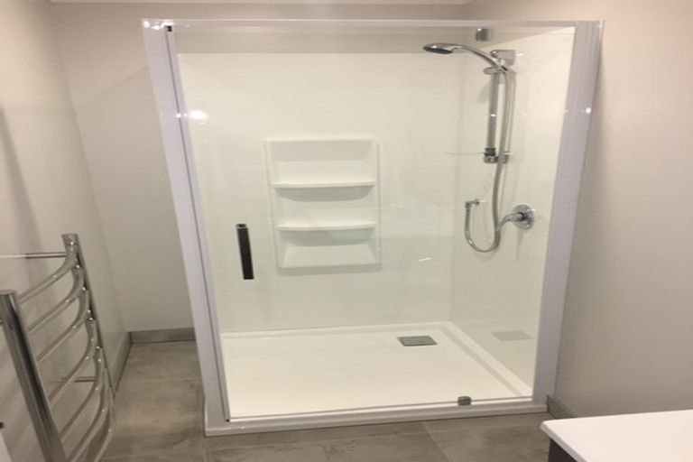 Photo of property in 6 Koru Place, Snells Beach, 0920