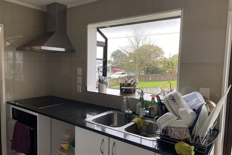 Photo of property in 3 Constance Place, Clover Park, Auckland, 2019