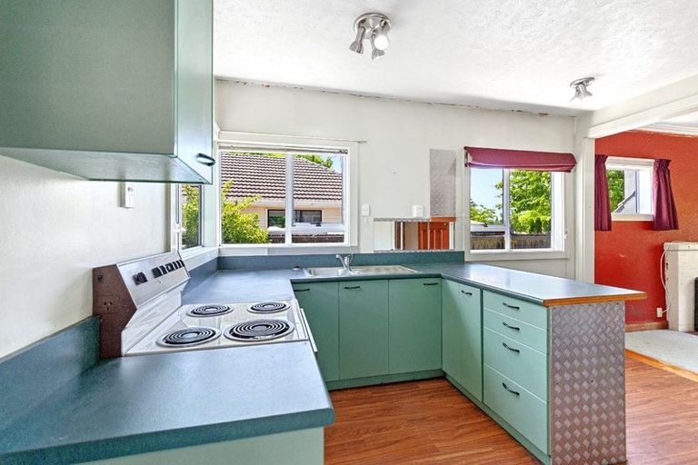 Photo of property in 1 Grebe Place, Wigram, Christchurch, 8042