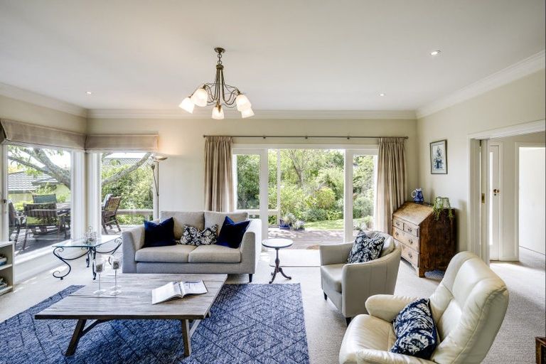 Photo of property in 11 Tauroa Road, Havelock North, 4130